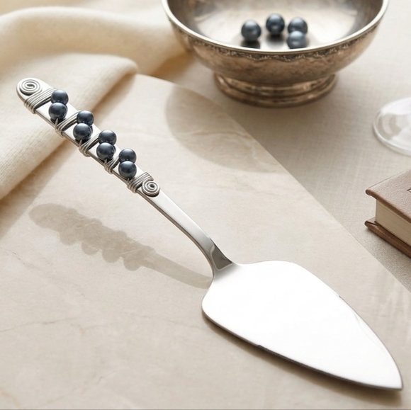 Wild Eye Design Other - Wild Eye Designs Stainless Steel Cake Pie Server Wire Wrapped Gray Faux Pearl